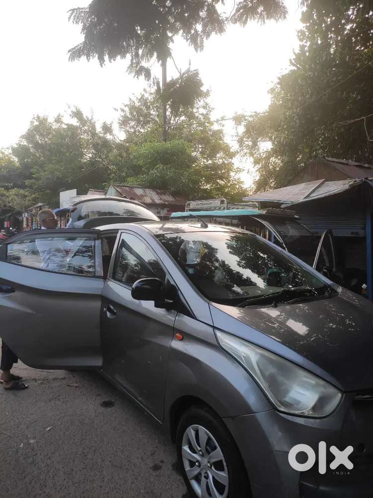 Hyundai Eon Magna 2013 Petrol