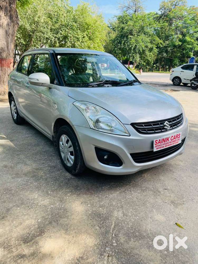 Maruti Suzuki Swift Dzire 1.2 Vxi Bsiv, 2013, Petrol