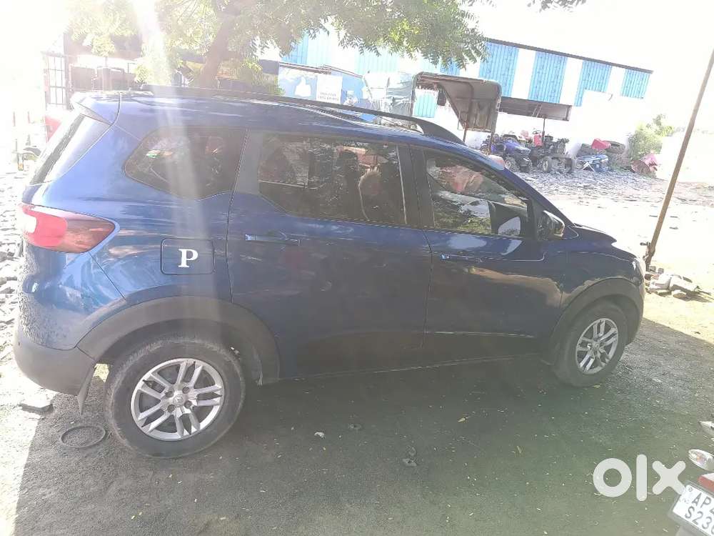 Renault Triber Petrol 2021