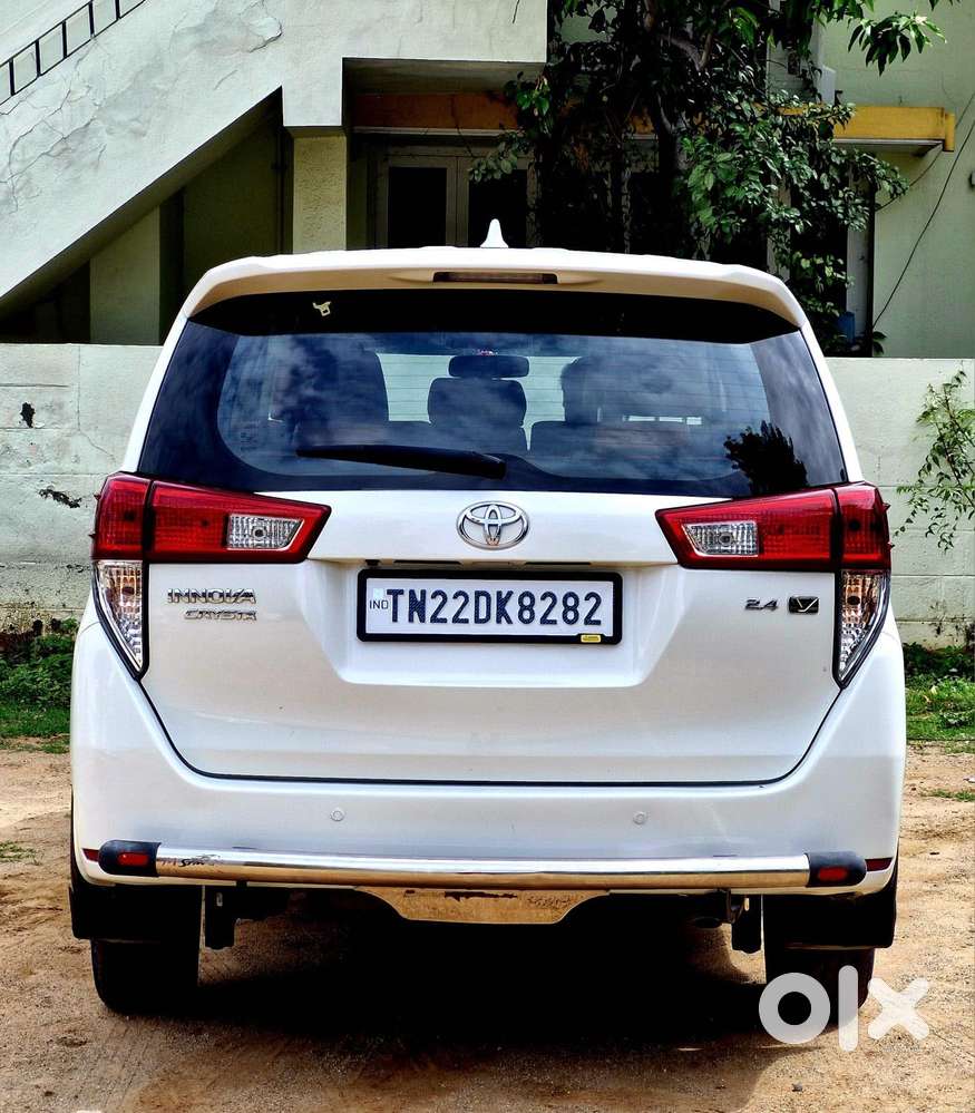 Toyota Innova Crysta 2.4 V 8 Str, 2018, Diesel