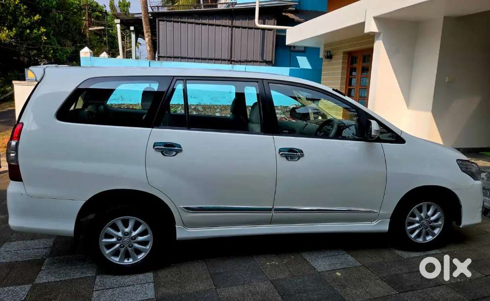 Fancy Number (5555)toyota Innova Well Maintained