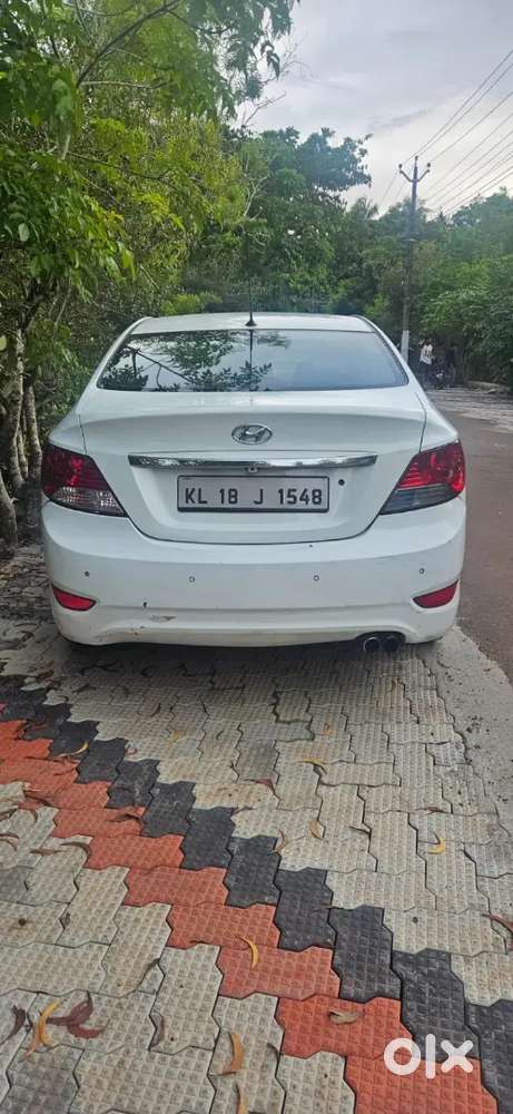 Hyundai Verna 1.6 Sx 2012