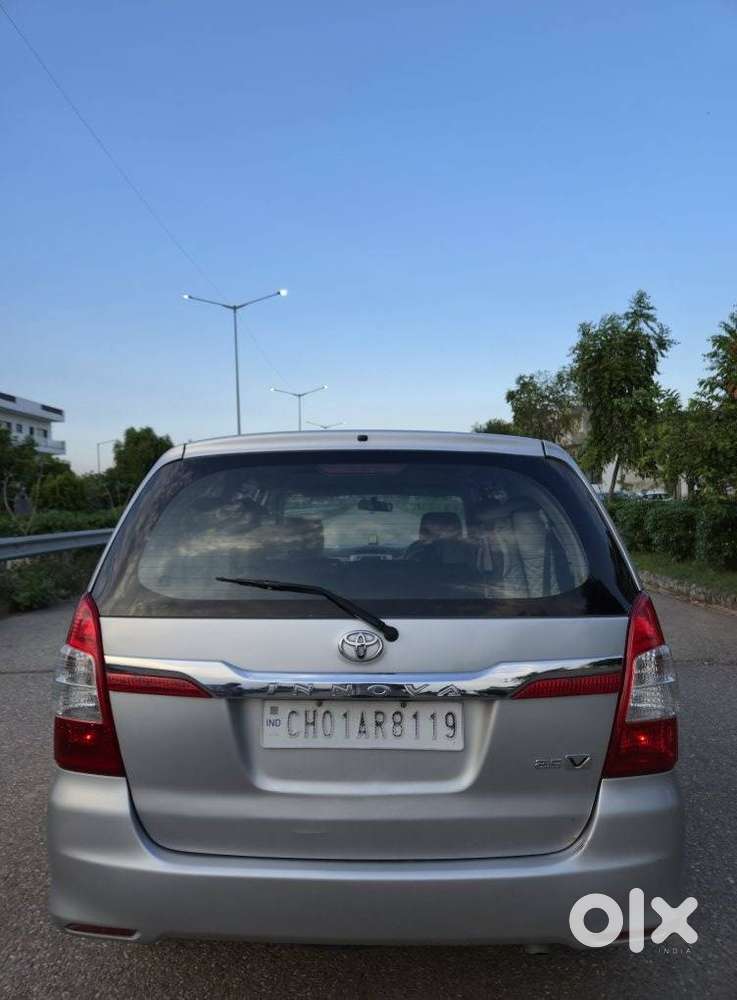 Toyota Innova 2.5 Vx 7 Seater Bs Iv, 2013, Diesel