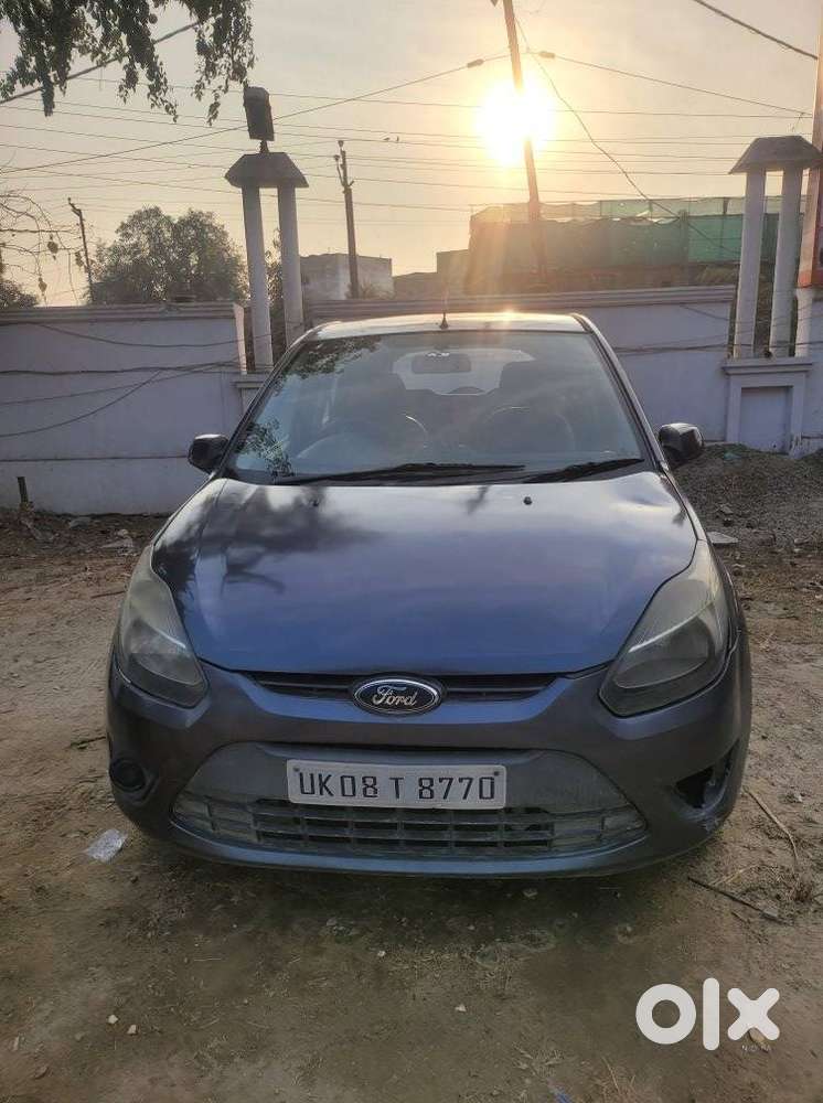 Ford Figo 1.5d Titanium Mt, 2011, Petrol