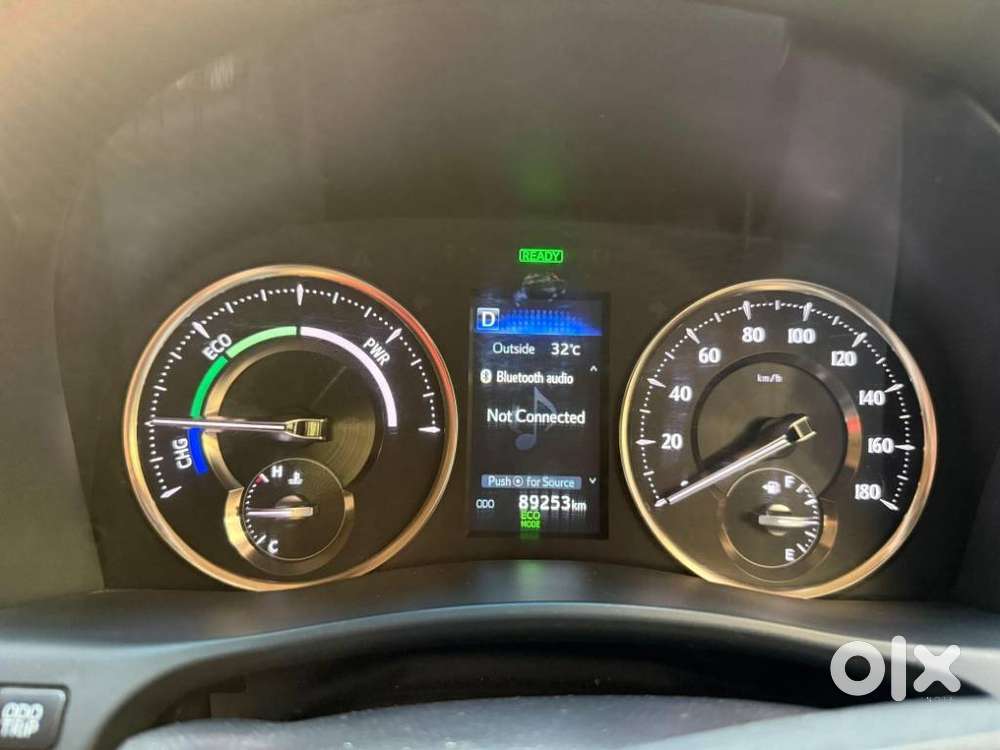 Toyota Vellfire 2.5 Executive Lounge, 2020, Petrol