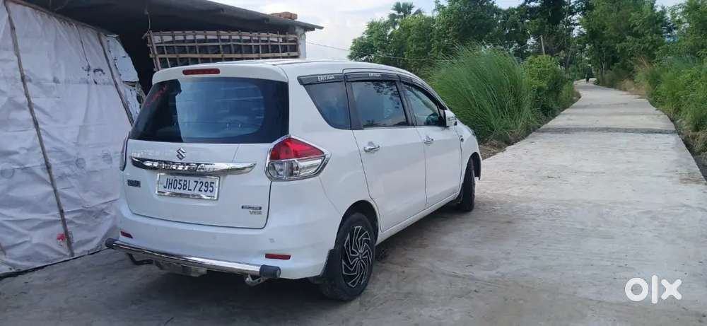 Maruti Suzuki Ertiga Vdi 2016
