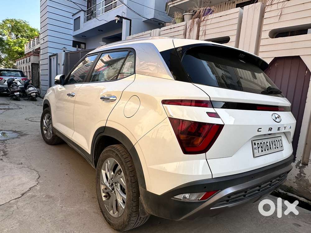 Hyundai Creta Diesel 2021 White With Moon Roof