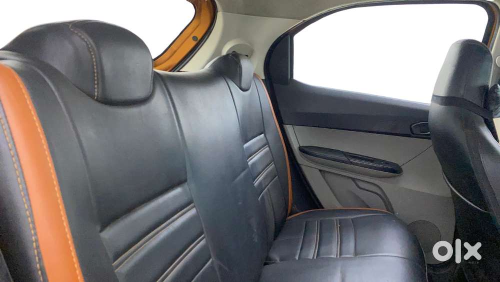 Tata Tiago 1.2 Revotron Xt, 2016, Petrol