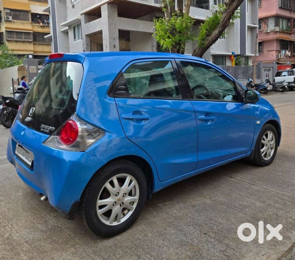 Honda Brio V Mt, 2012, Petrol