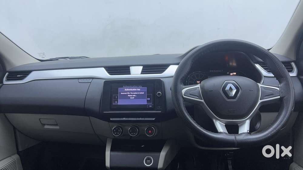 Renault Triber Rxz, 2020, Petrol