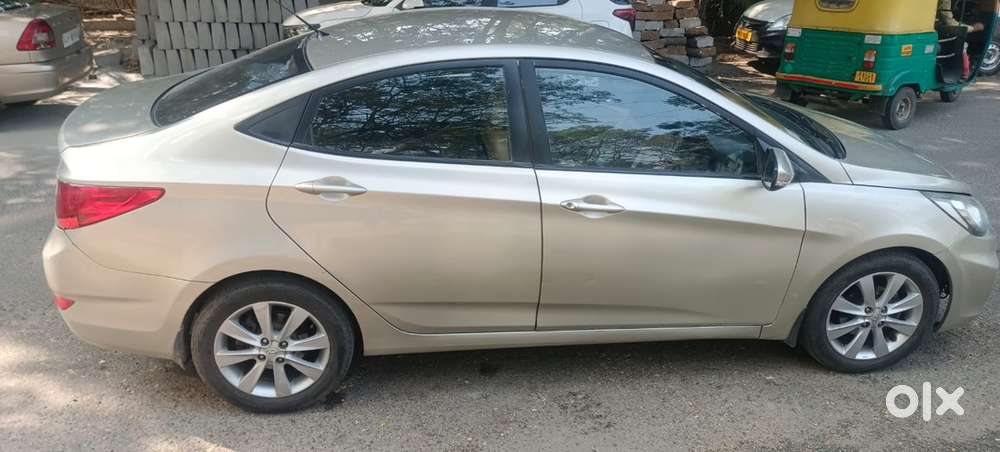 Hyundai Verna Petrol Car 2012