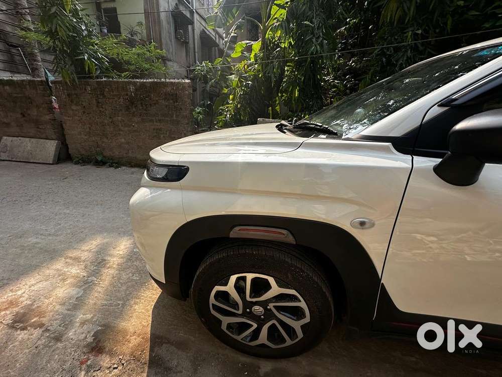 Maruti Suzuki Fronx 2024 Petrol 7000 Km Driven