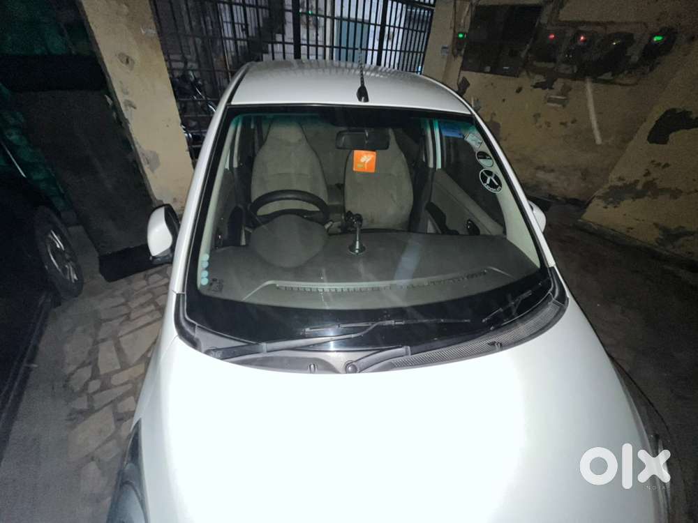Hyundai I10 Sportz Petrol 2012