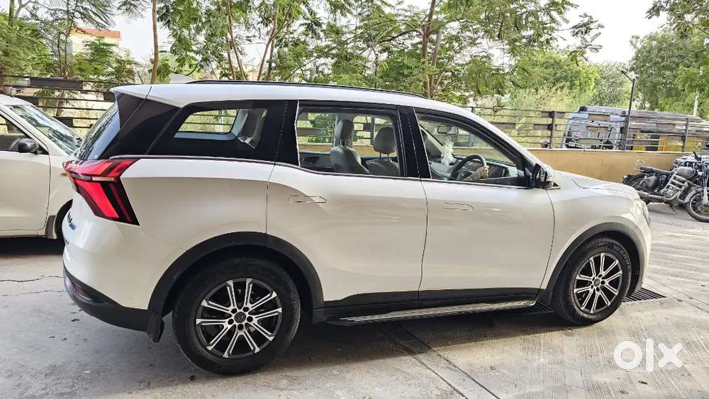 Mahindra Xuv700 Ax 7 Diesel Manual