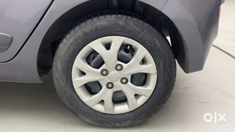 Hyundai Grand I10 [ ] 1.2 Kappa Vtvt Sportz At, 2015, Petrol