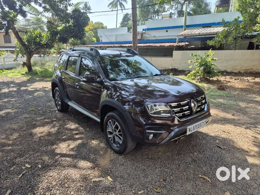 Showroom Condition ,self Used Showroom Servie Only