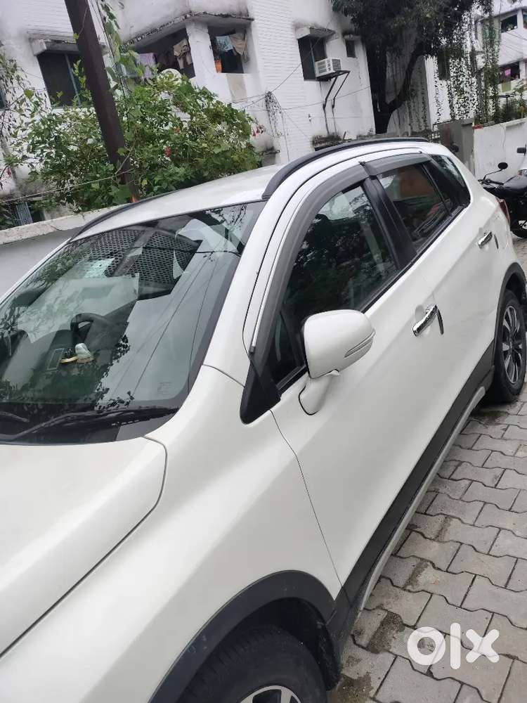 Maruti Suzuki S-cross 2022 Petrol Manual