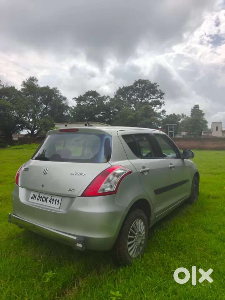 Maruti Suzuki Swift Vxi, 2017, Petrol