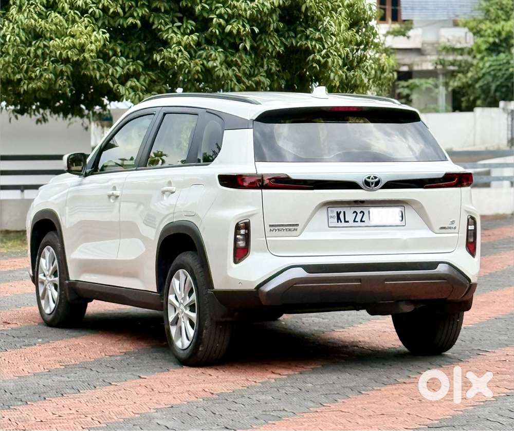 Toyota Urban Cruiser Hyryder 1.5 S Neo Drive At, 2025, Petrol