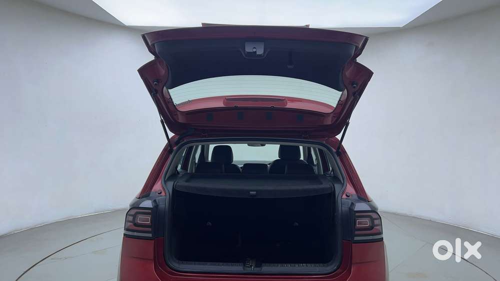 Volkswagen Taigun Topline 1.0 Tsi At (electric Seats), 2022, Petrol