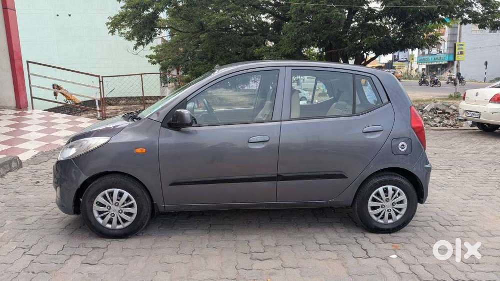 Hyundai I10 Sportz 1.1 Irde2, 2015, Petrol