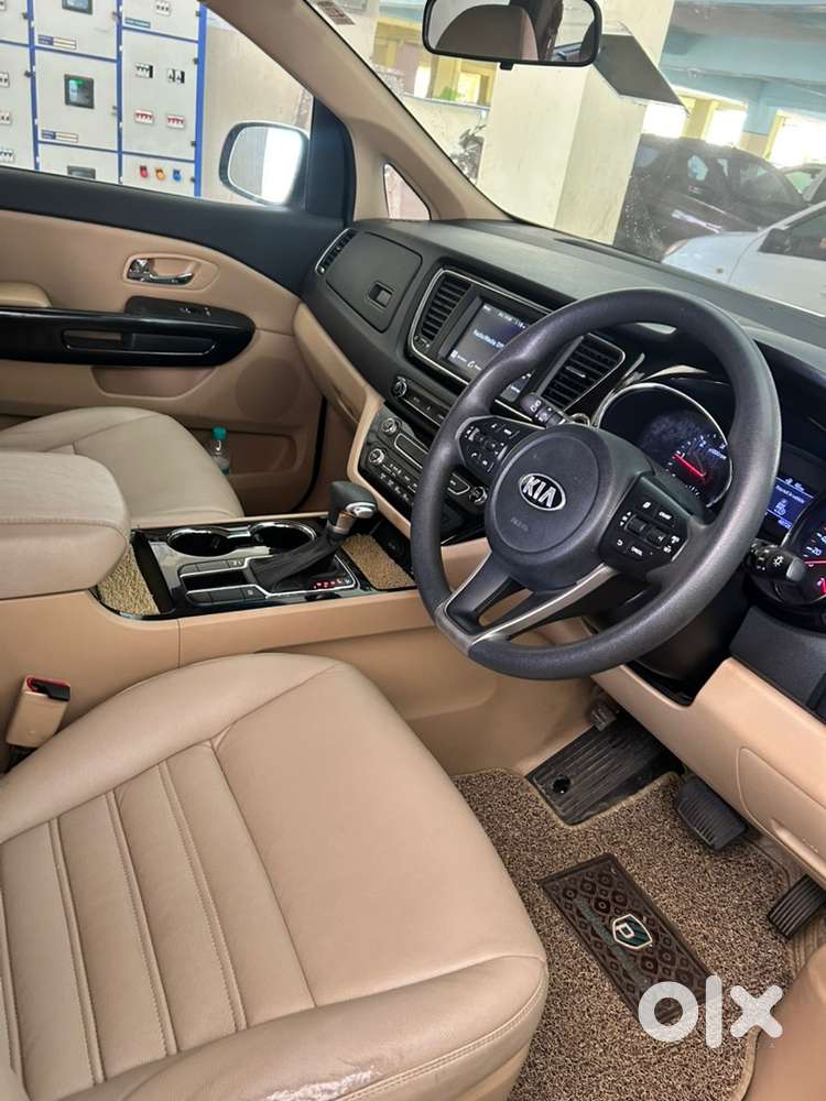 Kia Carnival 2020 Diesel Well Maintained
