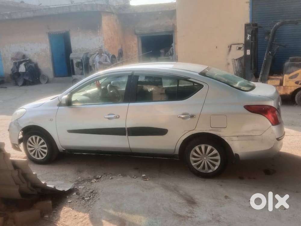 Nissan Sunny Xl 2012