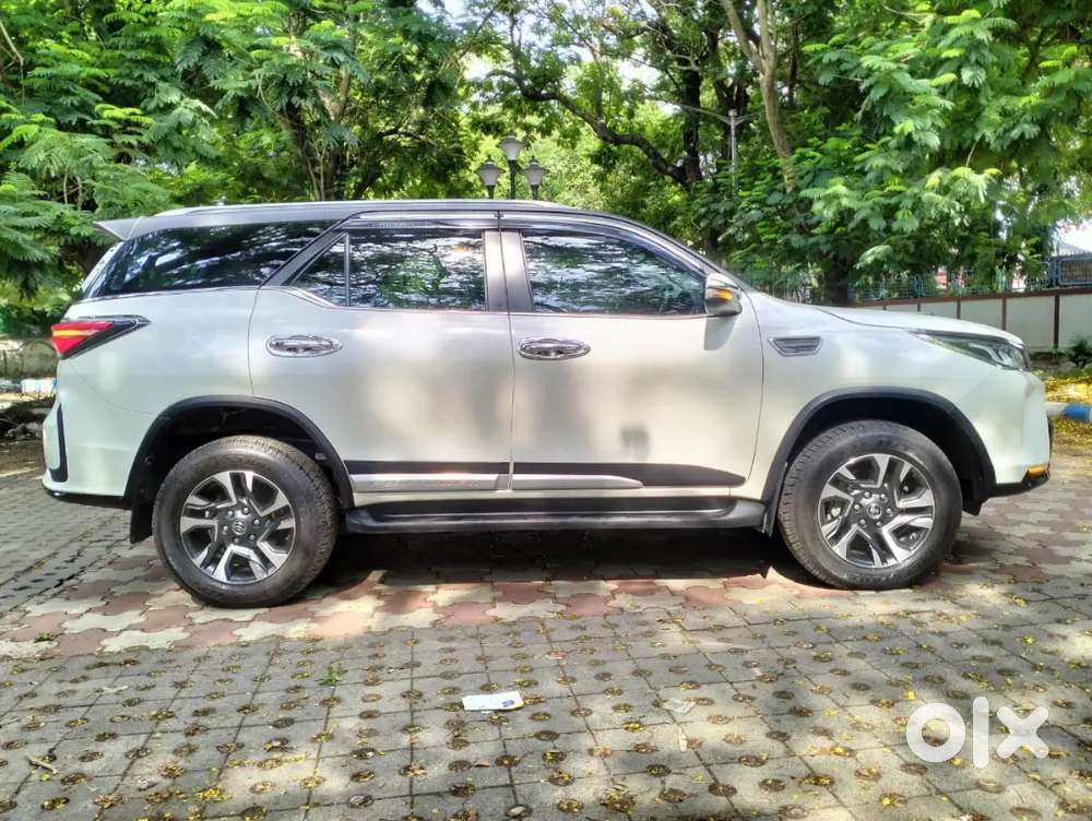 Toyota Fortuner Legender 2022 Diesel 36000 Km Driven