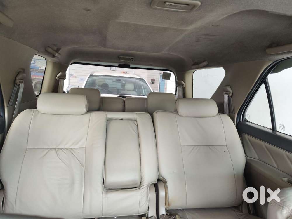 Toyota Fortuner 3.0 4x4 Manual, 2012, Diesel