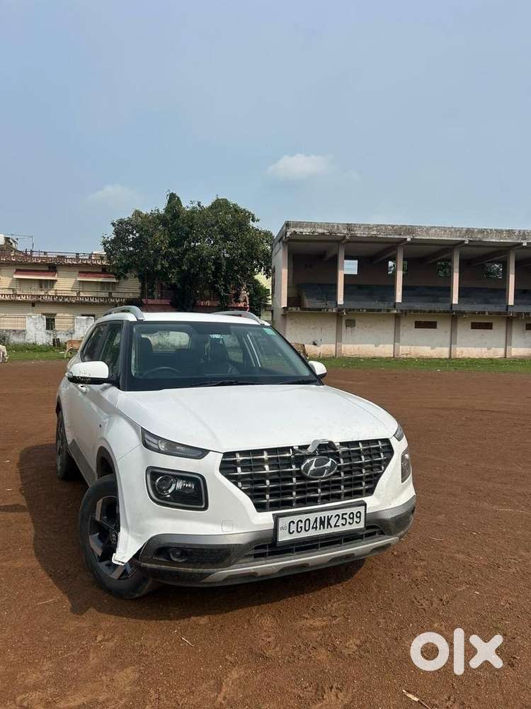 Hyundai Venue 2022 Petrol Good Condition