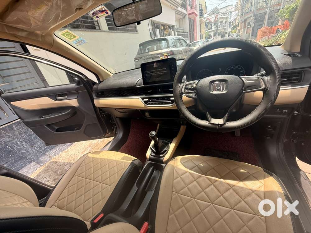 Honda Amaze Petrol 2025