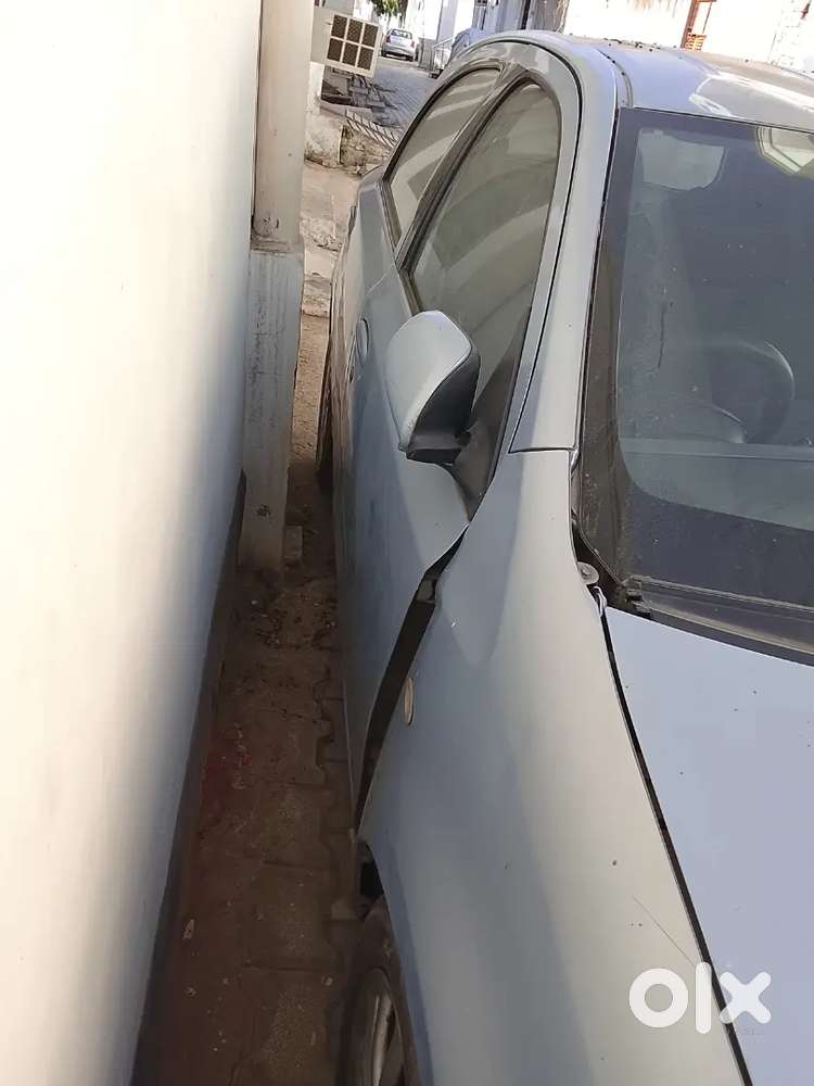 Toyota Etios Liva 2011 Petrol 165000 Km Driven