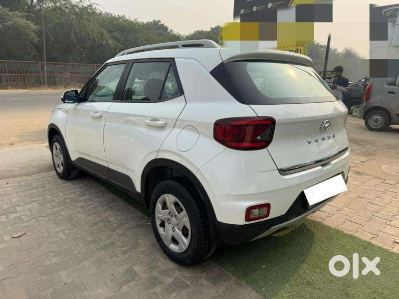 Hyundai Venue S 1.2 Petrol, 2019, Petrol