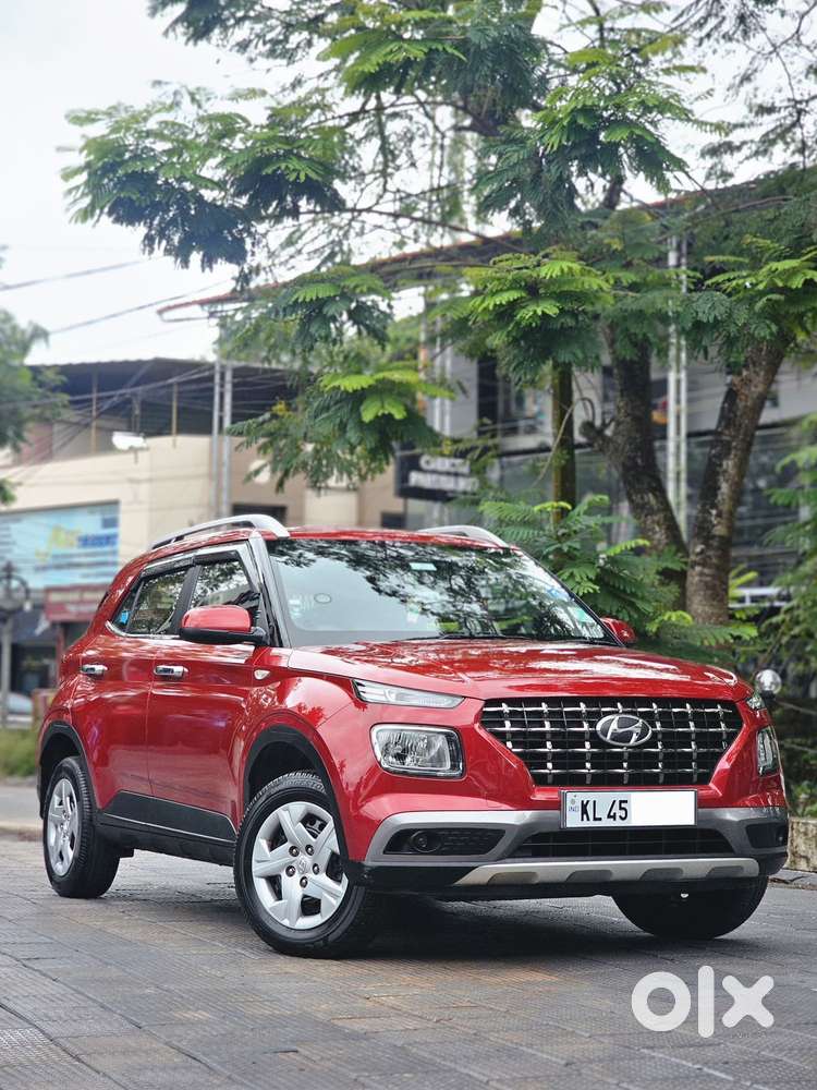 Hyundai Venue S 1.2 Petrol, 2020, Petrol