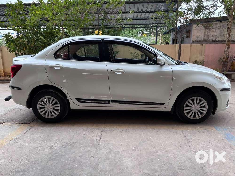 Maruti Suzuki Swift Dzire Vxi Optional, 2023, Cng & Hybrids