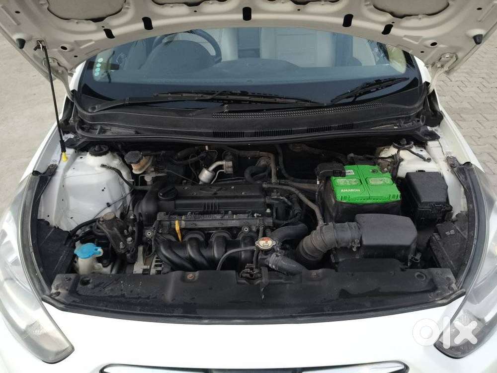 Hyundai Verna 1.6 Vtvt, 2013, Petrol