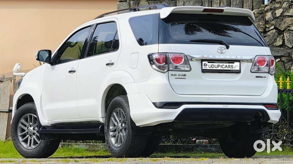 Toyota Fortuner 3.0 4x2 Automatic, 2012, Diesel