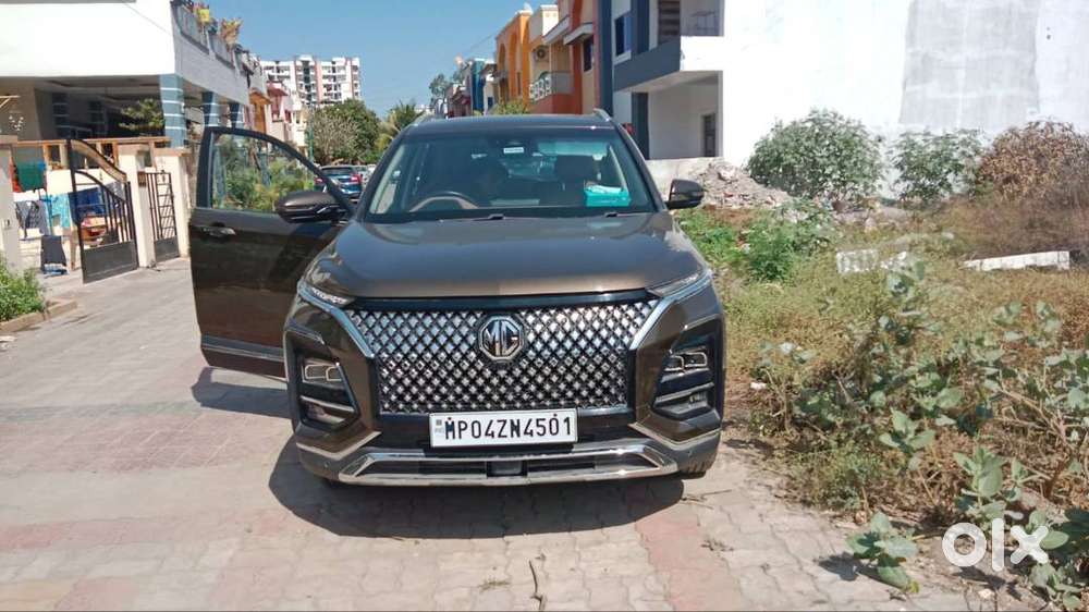 Mg Hector Plus Savvy 2023