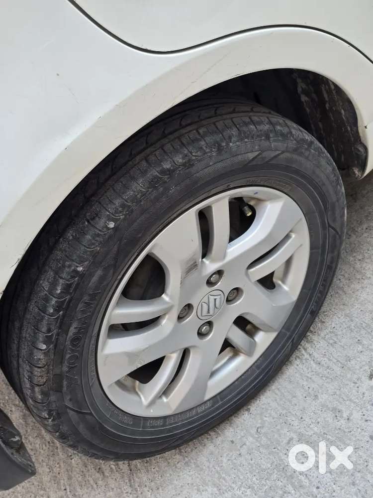 Swift Dzire 2014 December Manual Petrol Top Model