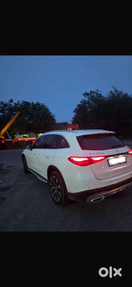 Mercedes-benz Diesel Automatic 2025