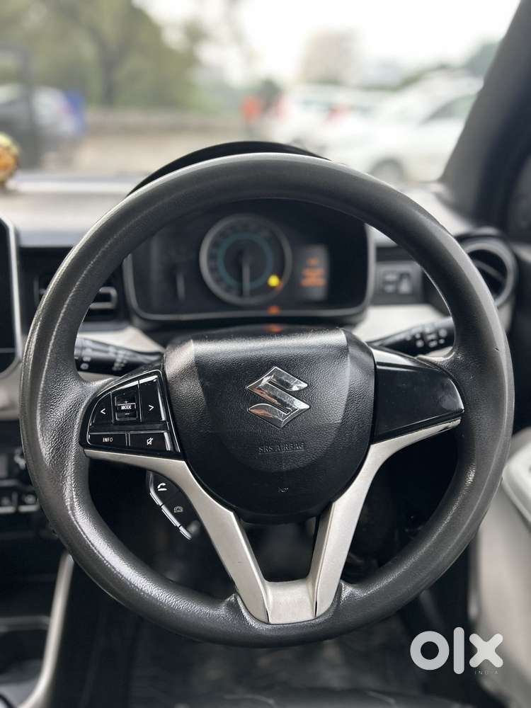 Maruti Suzuki Ignis 1.3 Amt Alpha, 2018, Petrol