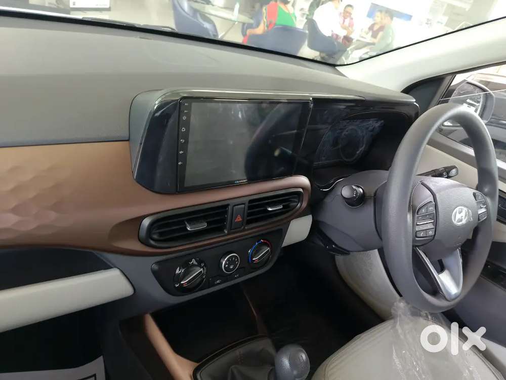 Down Payment 1 Lakh. New Hyundai Aura Car H Showroom Se