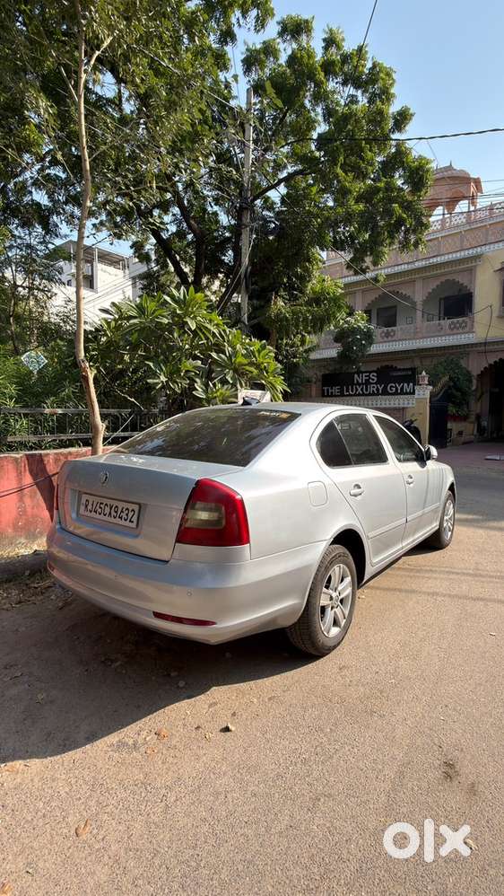 Skoda Laura Diesel Manual 2010