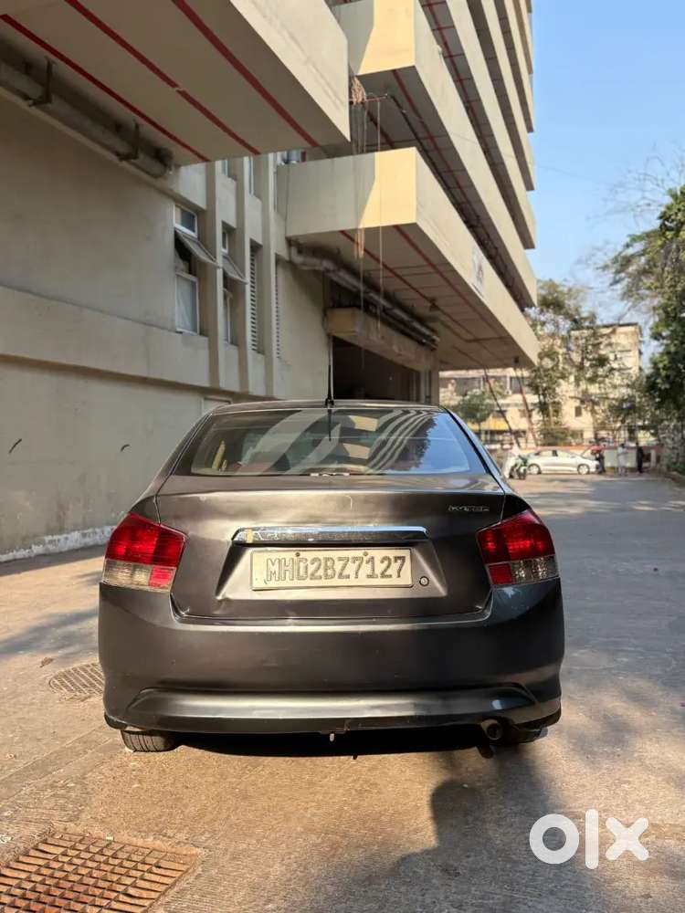 Honda City Petrol 2010 Variant