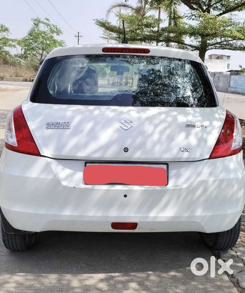 Maruti Suzuki Swift 2015 Petrol 98000 Km Driven