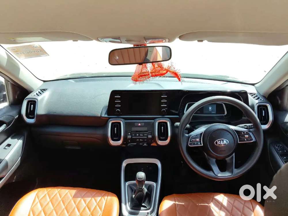 Kia Sonet 2020 Petrol New Condition,well Maintained