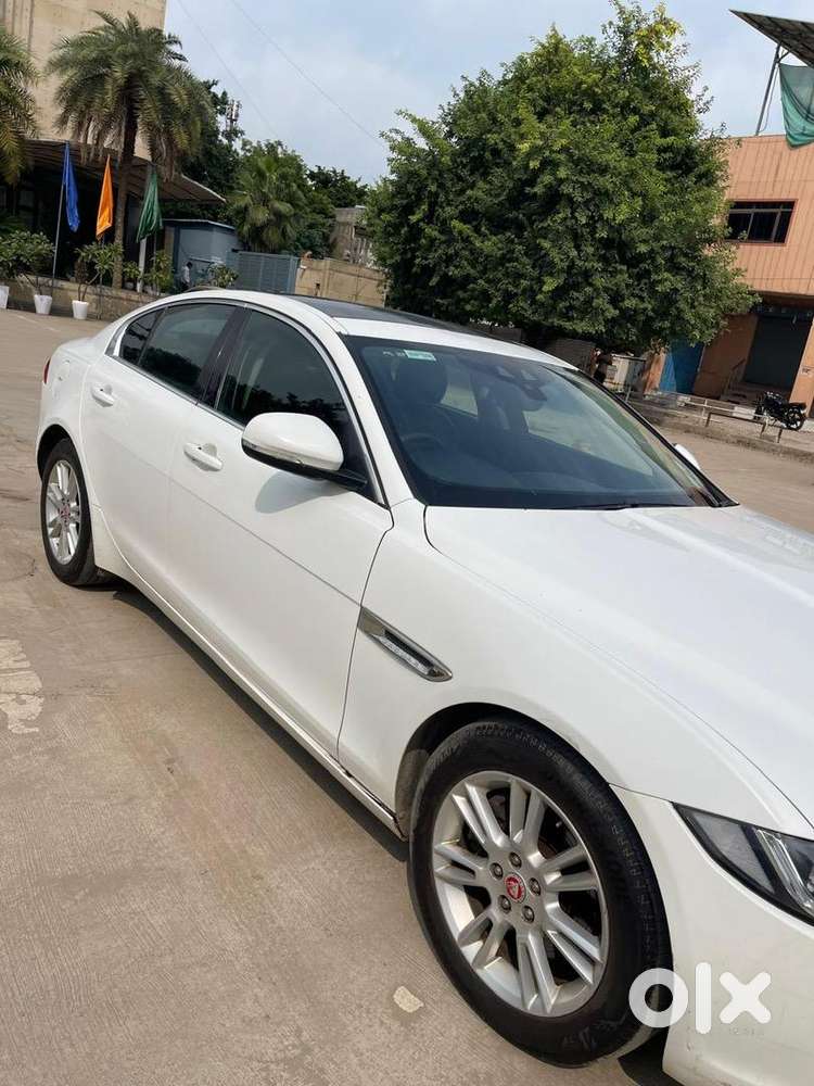 Jaguar Xe 2018 Diesel Well Maintained