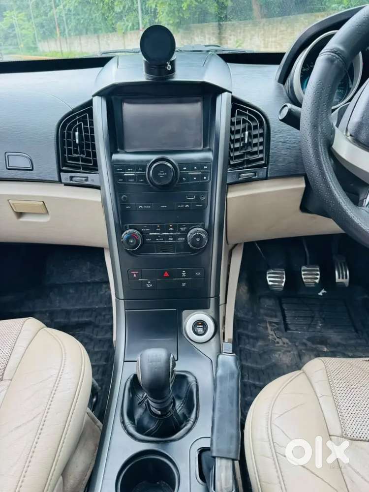 Mahindra Xuv500 2.2 2016