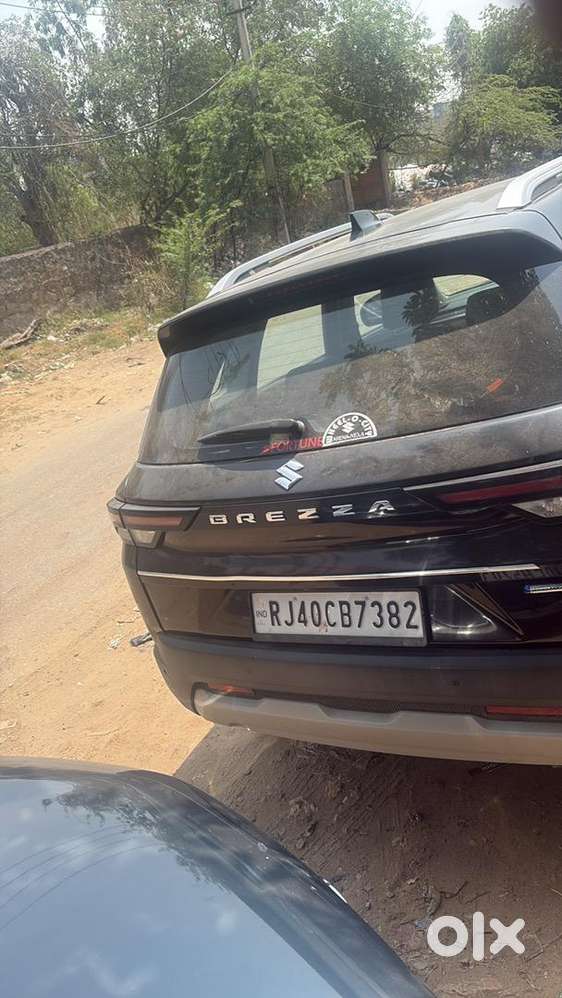 Maruti Suzuki Brezza 2025 Petrol Well Maintained