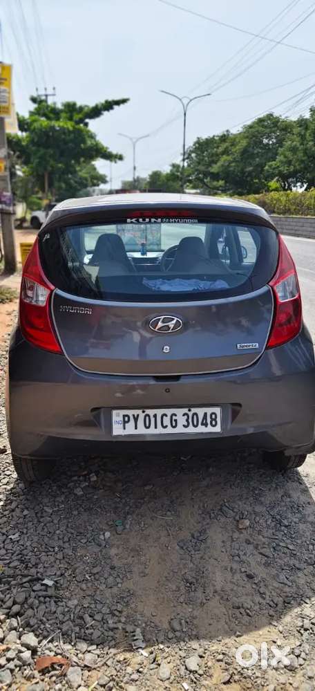 Hyundai Eon Magna 2015